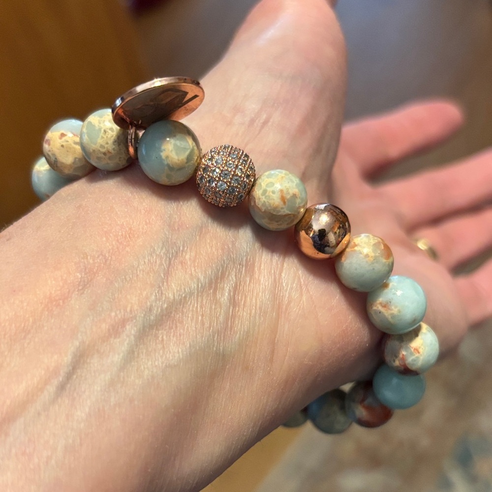 LG ND Rose Gold and Blue Beaded Bracelet